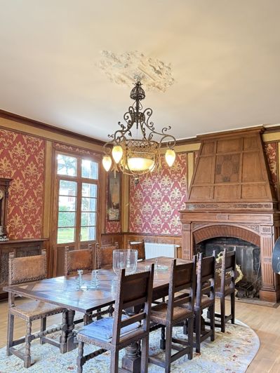 Image No.9-7 Bed House for sale