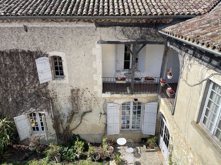 Image No.14-6 Bed House for sale