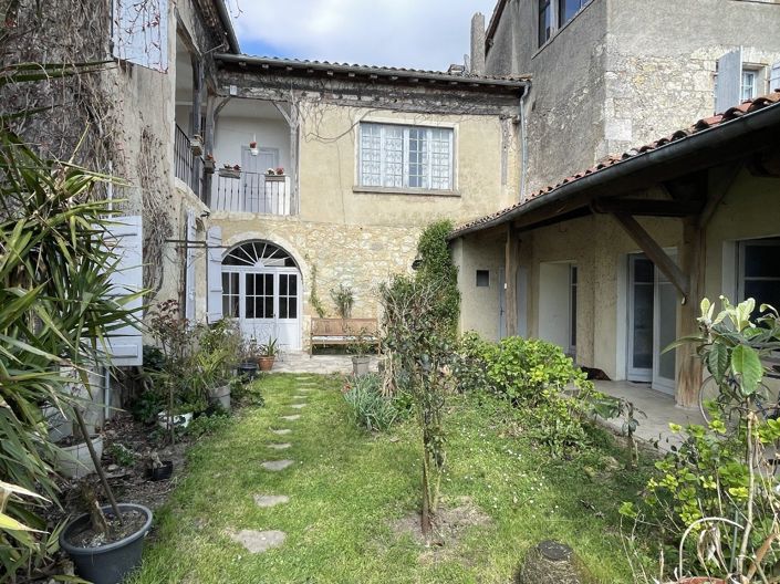 Image No.19-6 Bed House for sale