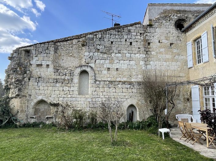 Image No.2-6 Bed House for sale