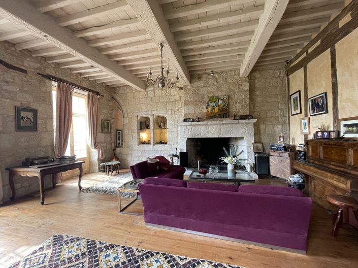 Image No.7-6 Bed House for sale