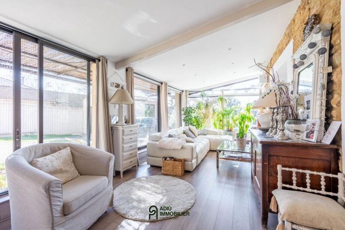 Image No.5-2 Bed House for sale