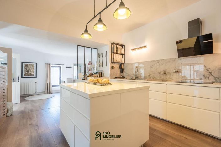 Image No.6-2 Bed House for sale