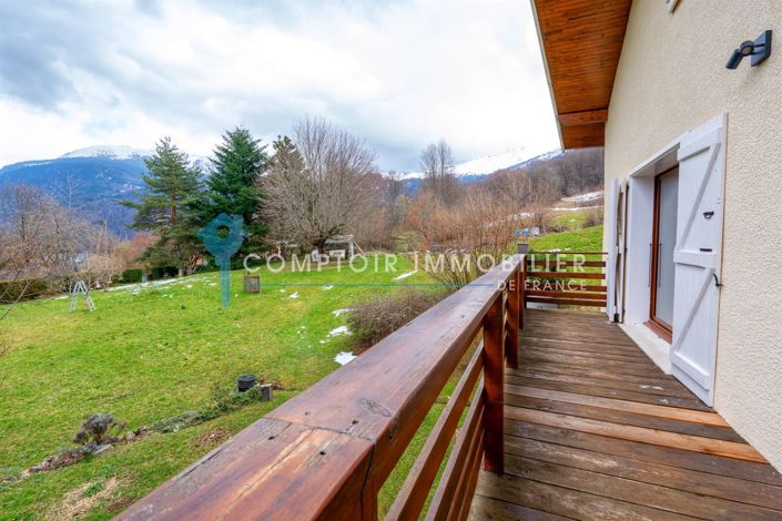 Image No.19-3 Bed House for sale