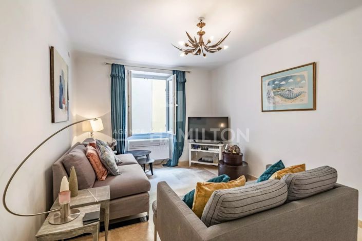 Image No.2-2 Bed House for sale