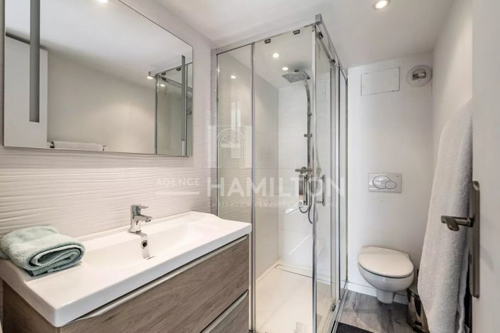 Image No.6-2 Bed House for sale