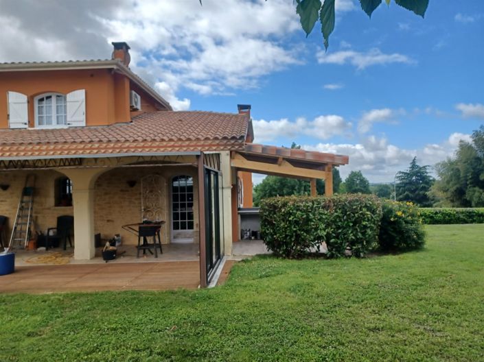 Image No.12-3 Bed House for sale