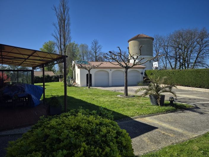 Image No.16-3 Bed House for sale