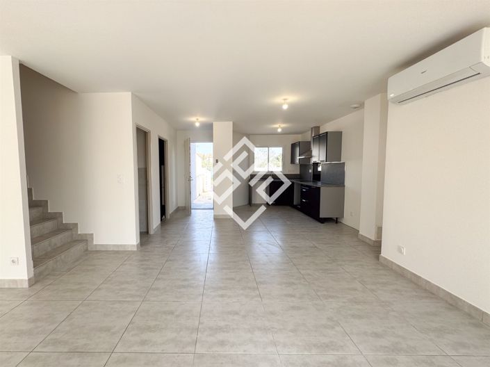 Image No.2-3 Bed House for sale