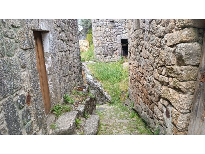 Image No.16-1 Bed House for sale