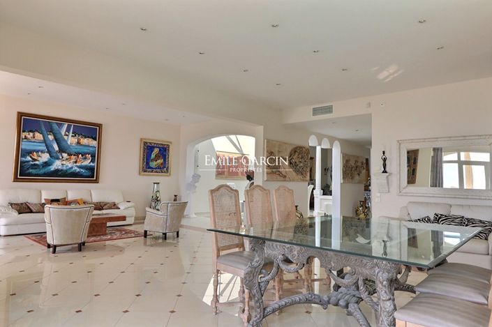 Image No.4-3 Bed Property for sale