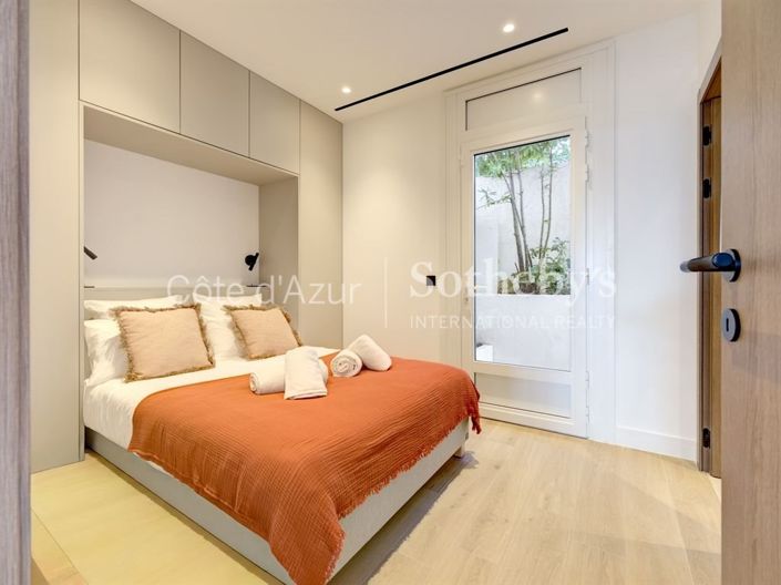 Image No.17-5 Bed Apartment for sale