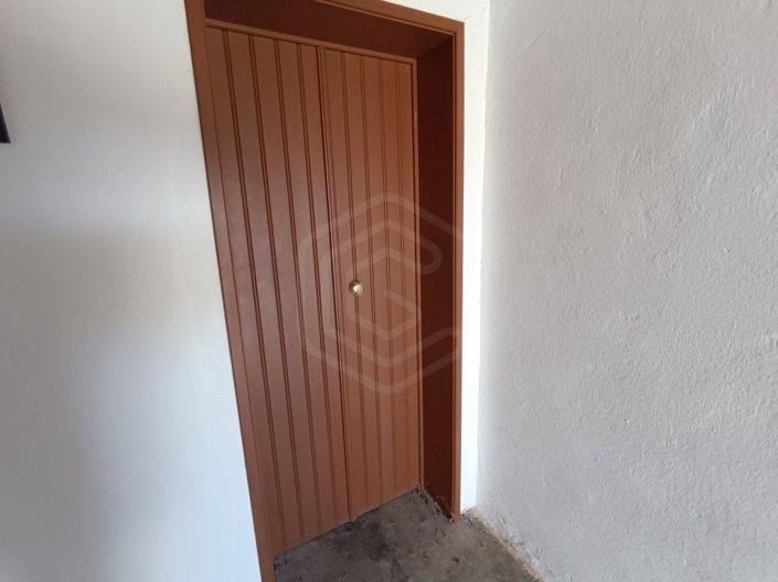 Image No.10-1 Bed House for sale