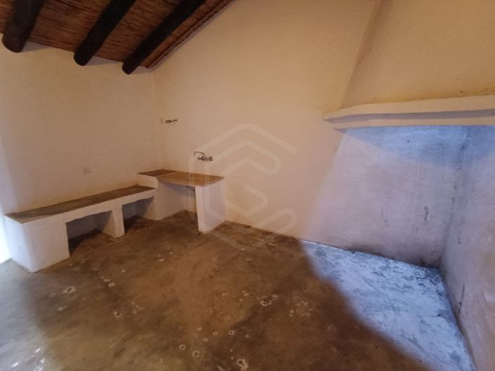 Image No.8-1 Bed House for sale