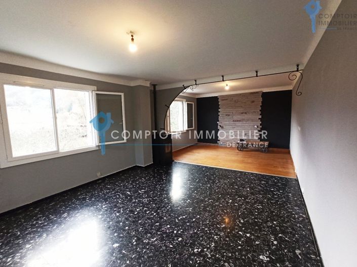 Image No.5-2 Bed House for sale