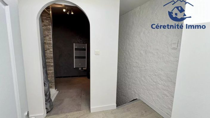 Image No.12-1 Bed House for sale