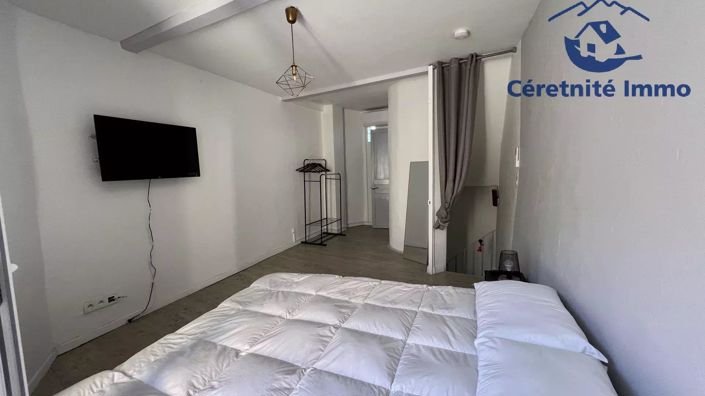 Image No.7-1 Bed House for sale