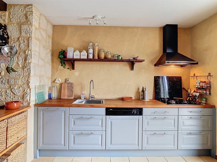 Image No.5-4 Bed House for sale