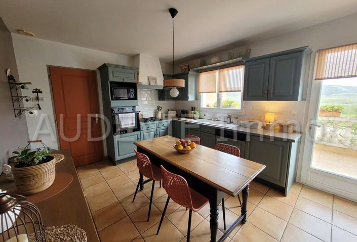 Image No.12-5 Bed House for sale