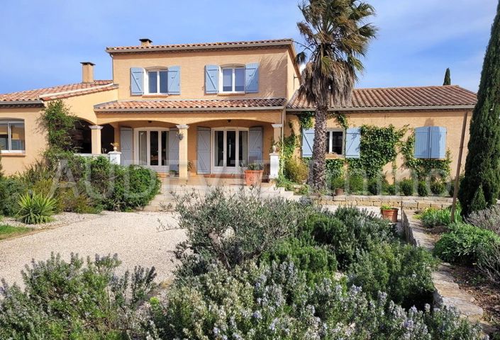 Image No.2-5 Bed House for sale