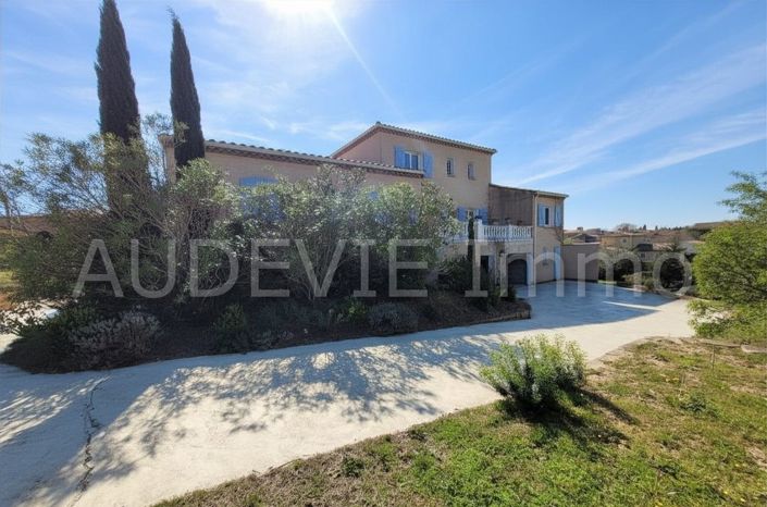 Image No.23-5 Bed House for sale