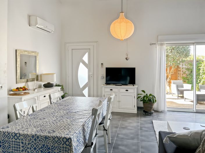 Image No.6-3 Bed House for sale