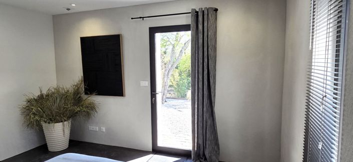 Image No.16-2 Bed Property for sale