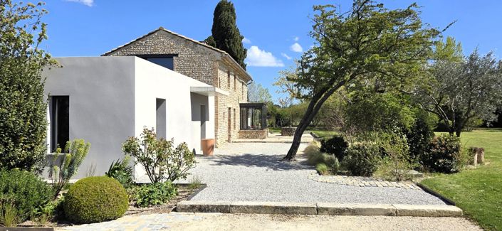 Image No.18-2 Bed Property for sale