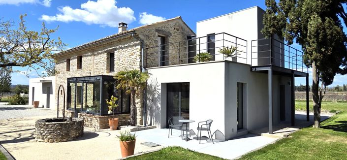 Image No.3-2 Bed Property for sale