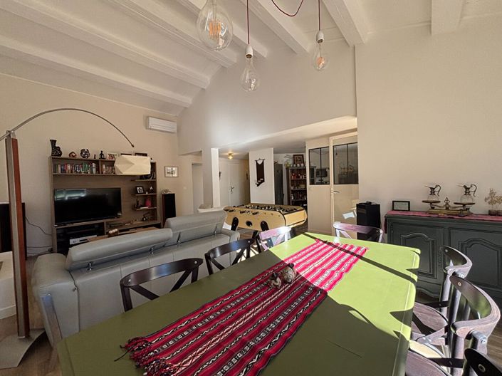 Image No.9-4 Bed House for sale