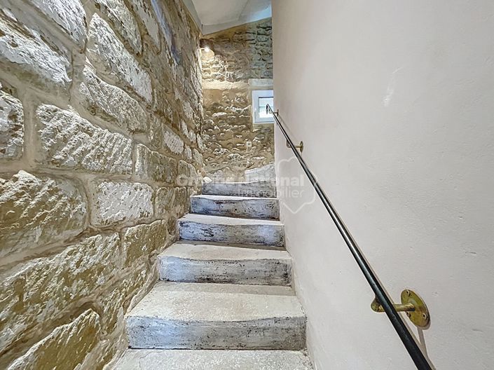 Image No.7-6 Bed House for sale