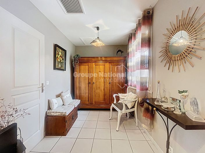 Image No.12-3 Bed House for sale