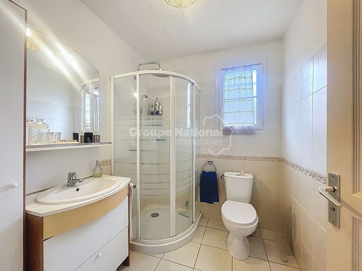 Image No.7-3 Bed House for sale