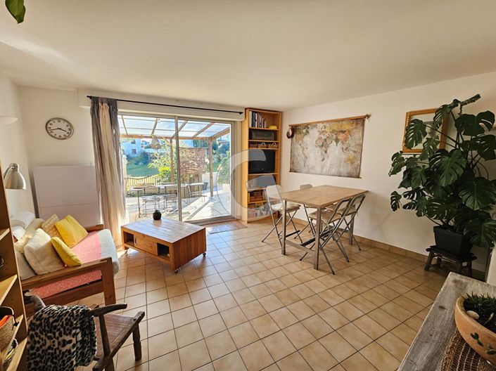 Image No.3-2 Bed House for sale