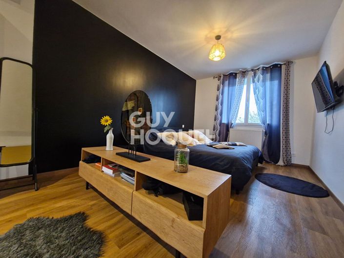 Image No.6-3 Bed House for sale