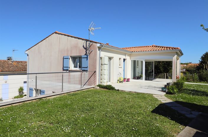 Image No.21-3 Bed House for sale