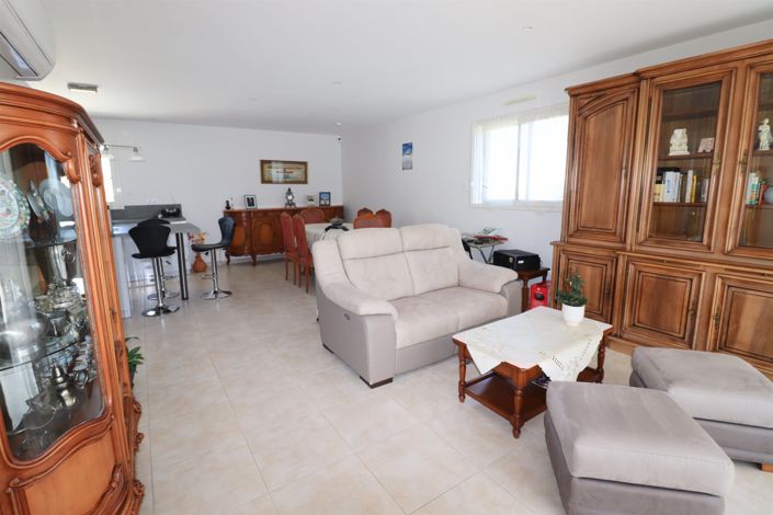 Image No.5-3 Bed House for sale
