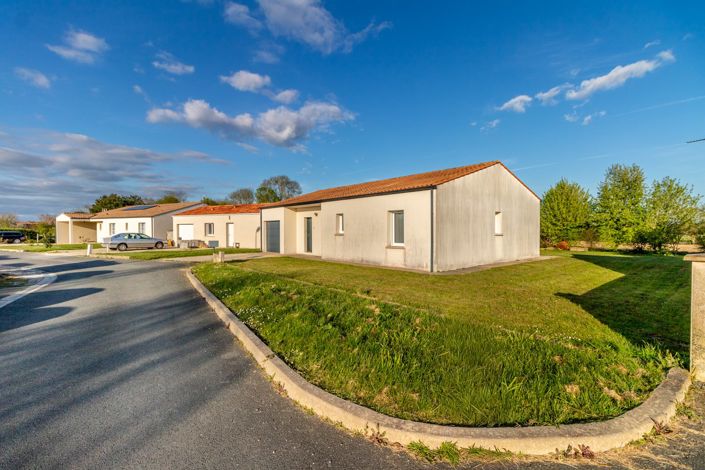 Image No.19-3 Bed House for sale