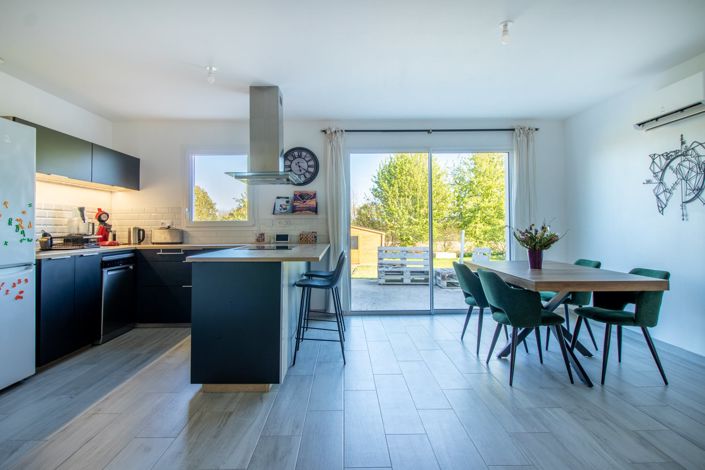 Image No.2-3 Bed House for sale