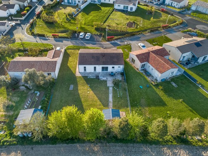 Image No.20-3 Bed House for sale