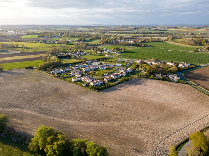 Image No.22-3 Bed House for sale