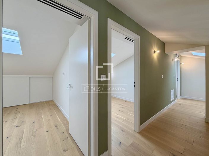 Image No.24-4 Bed House for sale
