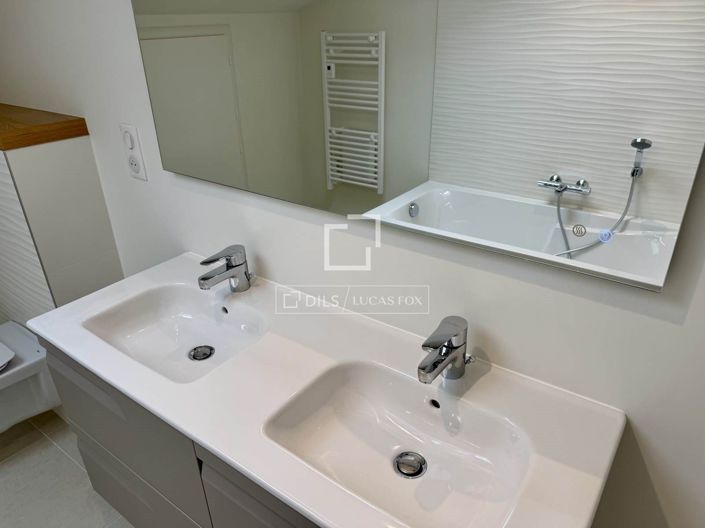 Image No.35-4 Bed House for sale