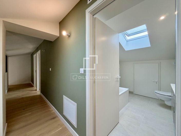 Image No.36-4 Bed House for sale
