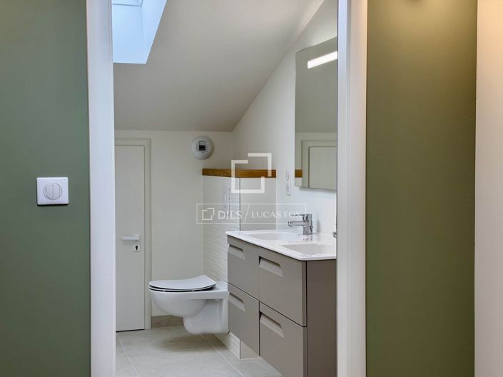 Image No.37-4 Bed House for sale