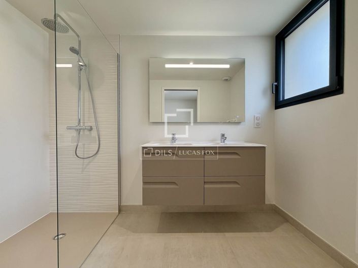 Image No.39-4 Bed House for sale