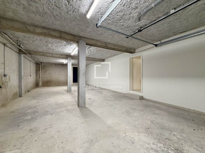 Image No.45-4 Bed House for sale