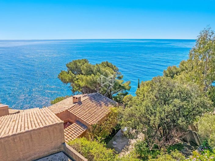 Image No.2-Maison de 4 chambres à vendre à Carqueiranne