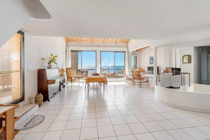 Image No.5-Maison de 4 chambres à vendre à Carqueiranne