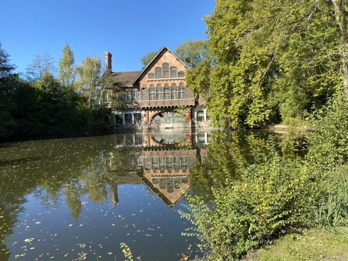 Image No.4-House for sale